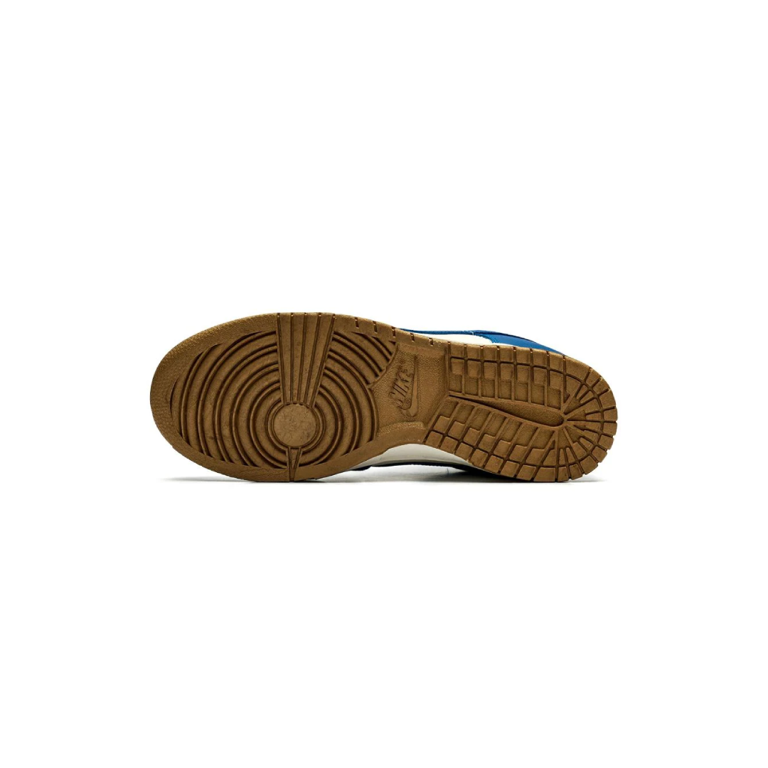 Nike - Tenis Dunk