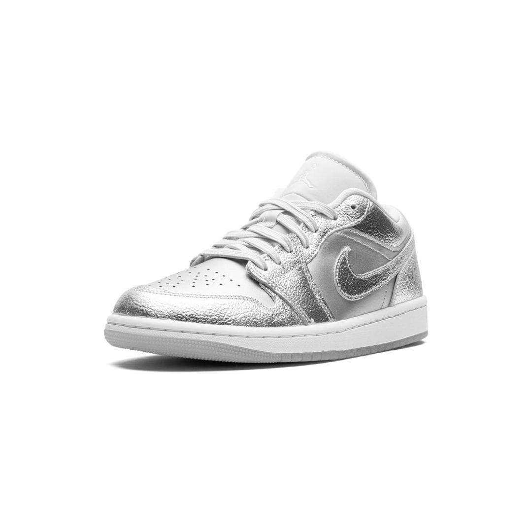 Jordan - Tenis Air Jordan 1 Low SE Metallic Silver
