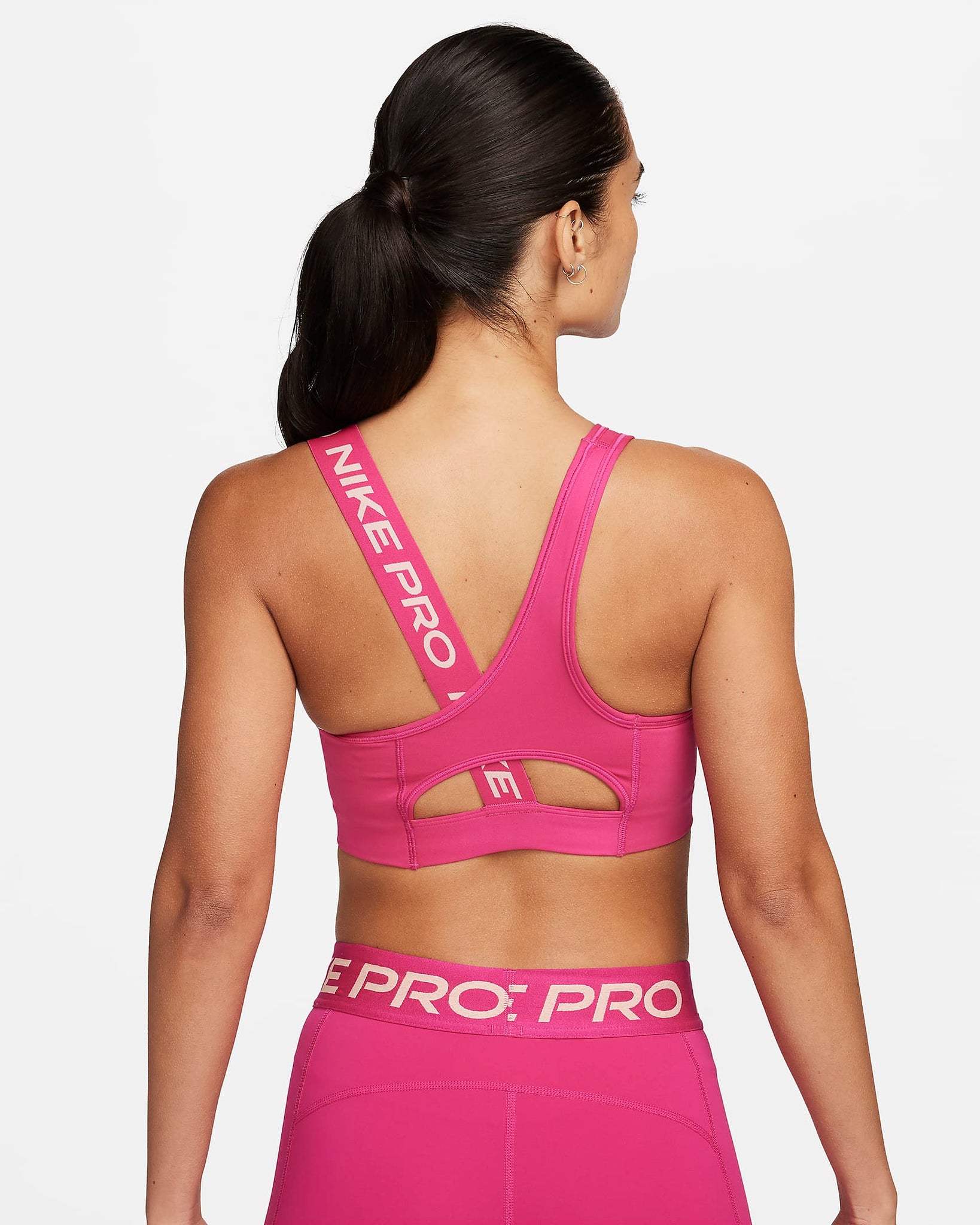 Nike Pro Swoosh - Bra deportivo asimétrico de media sujeción para mujer