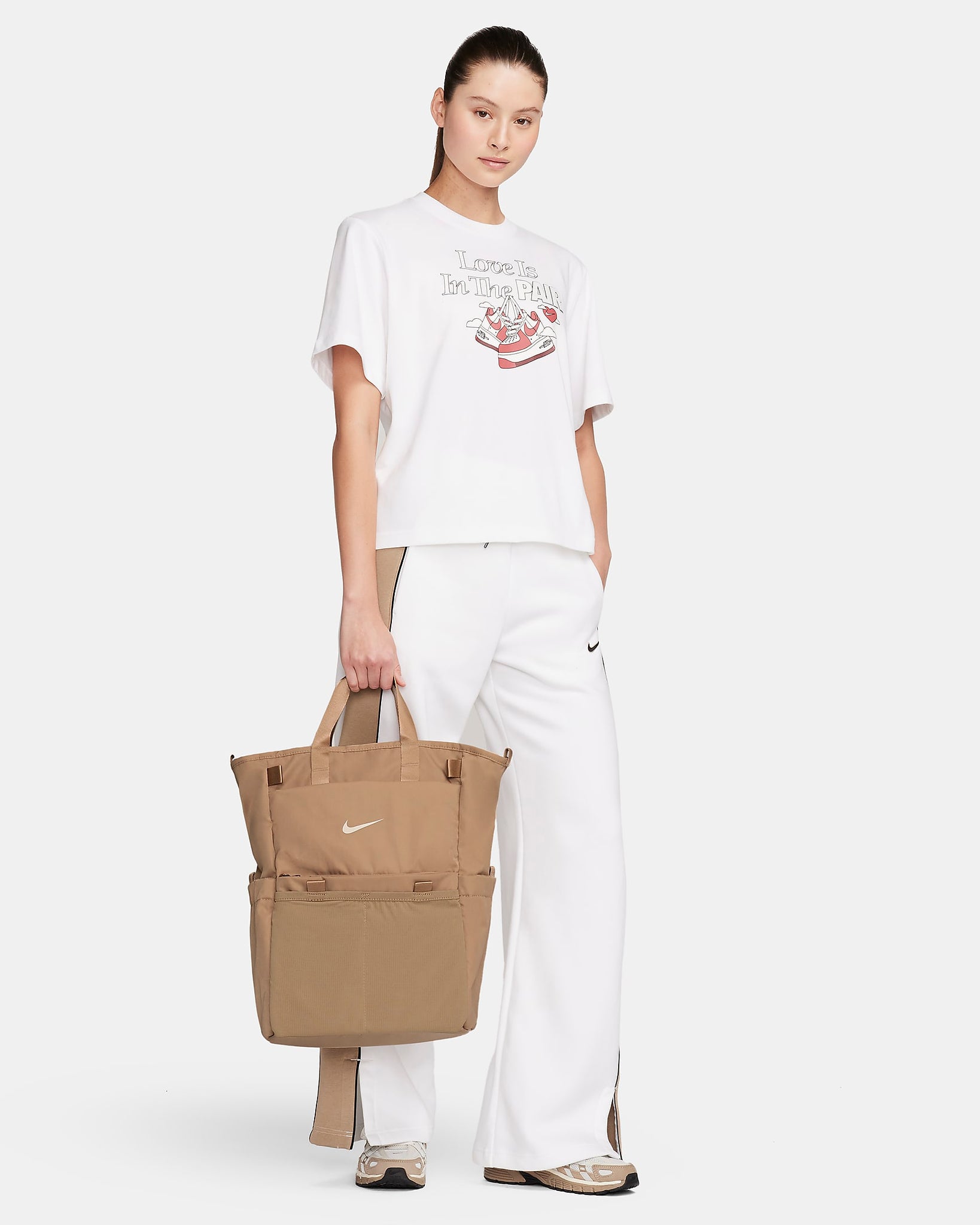 Nike (M) - Pañalera convertible (maternidad) (25 L)