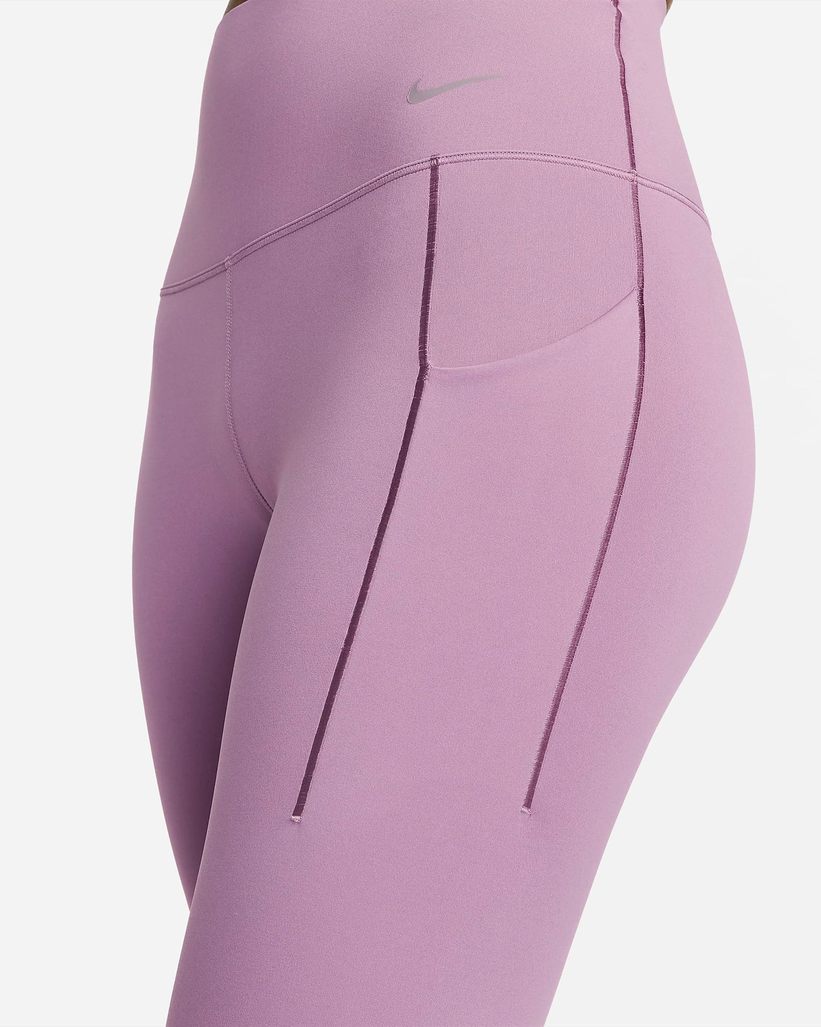 Nike Universa - Women's Medium-Support High-Waisted 7/8 Leggings with Pockets